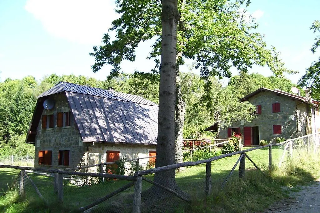 Holiday House Casini Di Corte Corfino Italy